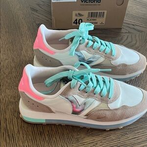 Women's Multicolor Sneakers